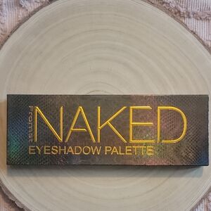Fromst Naked Eyeshadow Palette - Vibrant Hues